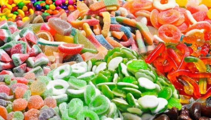 P: ¿Por qué Hammer Nutrition no hace gomitas o dulces masticables?     R: Porque no somos una tienda de dulces.